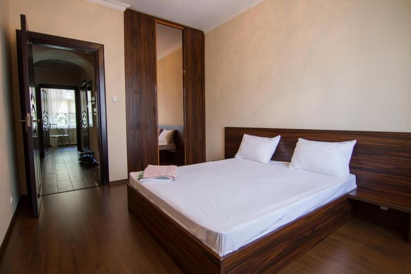 Pechersky Kvartal Apartments Kiev Dış mekan fotoğraf